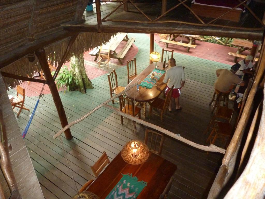 Hotel Casa Perico Rio Dulce Town Exterior foto